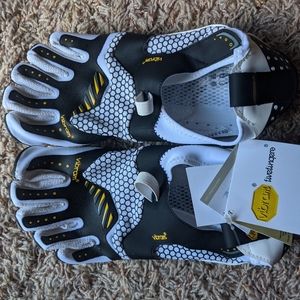 Vibram FiveFingers Signa Shoes